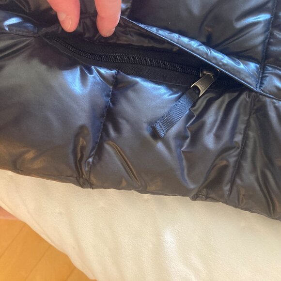 The North Face Down Vest - Black - Women's Size M - Picture 13 of 13